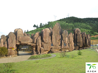 成都grc假山制作公司聯系方式